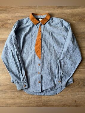 Women’s Vintage Western style button up